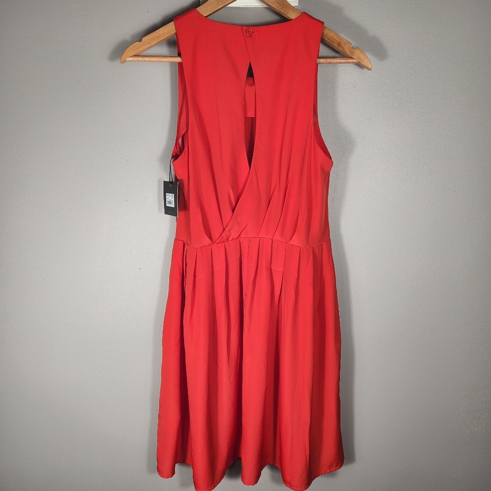 NWT Urban Outfitters JACK BB Dakota Scarlett RED DRESS Sz S Drapey Keyhole Back - Picture 6 of 10